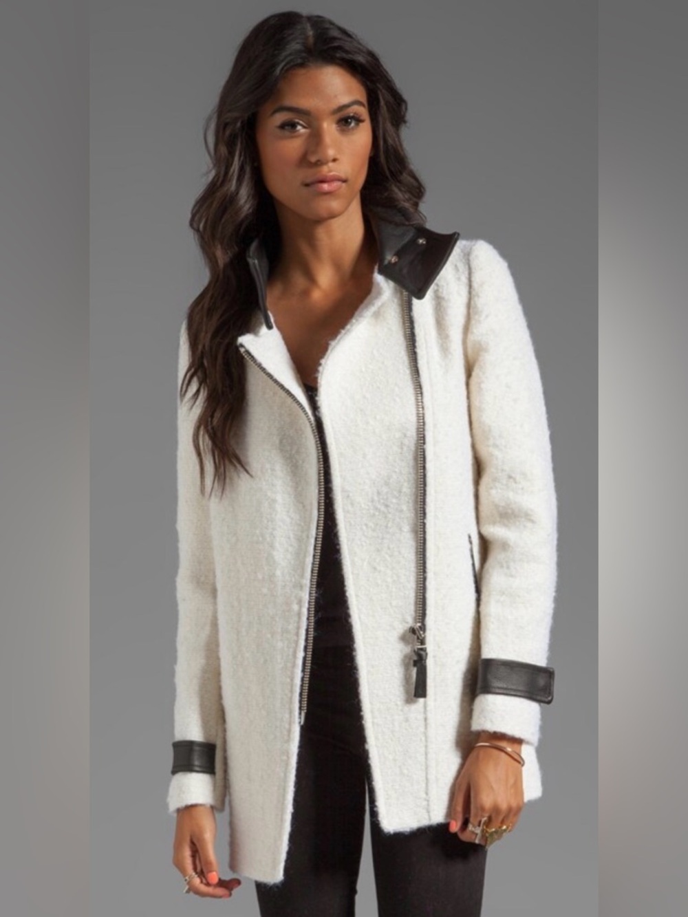Mackage Kitty Novelty Boucle Wool Coat in Off White size XS great condition